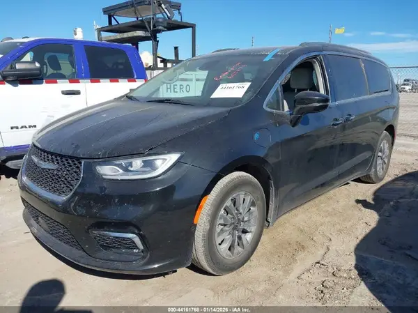 2C4RC1L71MR605878 2021 CHRYSLER PACIFICA - Image 2