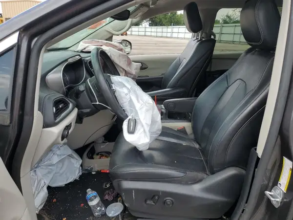 2022 CHRYSLER PACIFICA auction photo 7