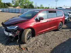 2C4RC1L71NR127401 2022 CHRYSLER PACIFICA