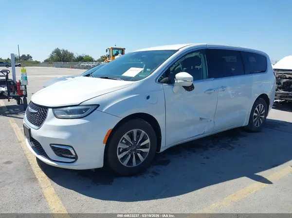 2C4RC1L71NR160964 2022 CHRYSLER PACIFICA - Image 2