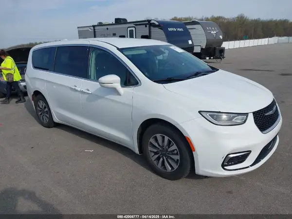 2C4RC1L71NR173861 2022 CHRYSLER PACIFICA - Image 1