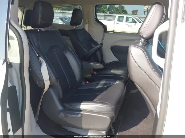 2C4RC1L71PR595275 2023 CHRYSLER PACIFICA - Image 8
