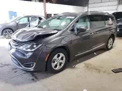2C4RC1L72JR164483 2018 CHRYSLER PACIFICA