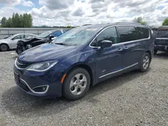 2C4RC1L72JR195278 2018 CHRYSLER PACIFICA