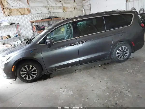 2C4RC1L72MR529703 2021 CHRYSLER PACIFICA - Image 2