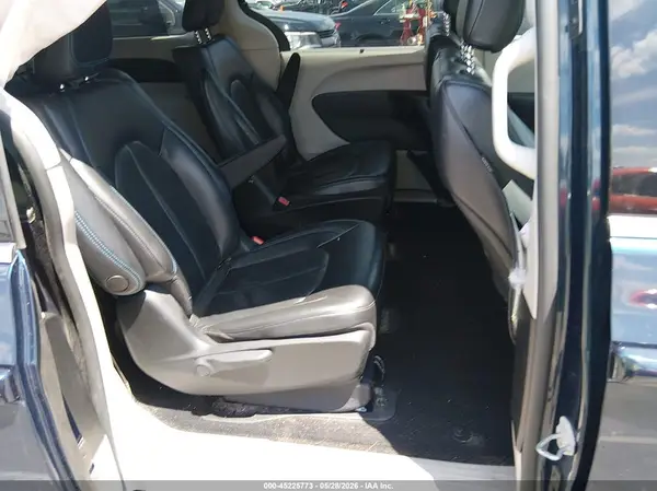 2C4RC1L72MR596477 2021 CHRYSLER PACIFICA - Image 8