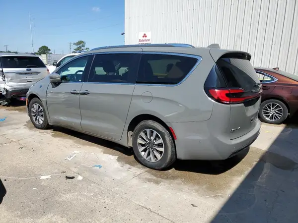 2C4RC1L72MR599413 2021 CHRYSLER PACIFICA - Image 2