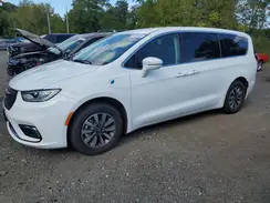 2C4RC1L72NR156101 2022 CHRYSLER PACIFICA