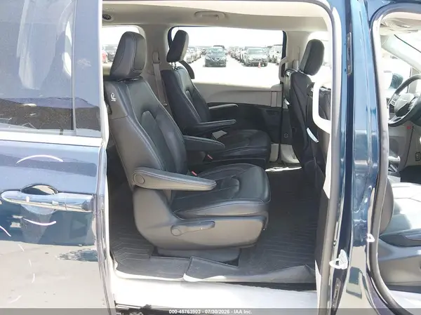 2C4RC1L72NR196601 2022 CHRYSLER PACIFICA - Image 8