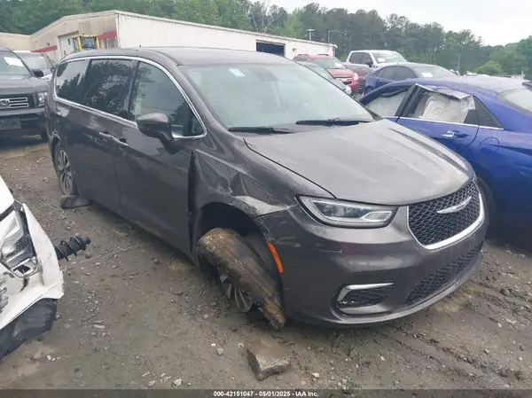 2C4RC1L72PR540902 2023 CHRYSLER PACIFICA - Image 1