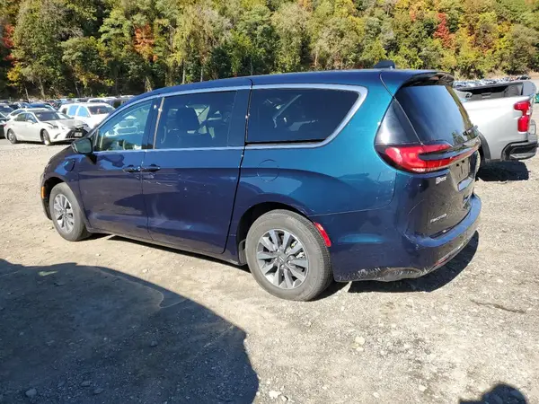 2C4RC1L72PR562706 2023 CHRYSLER PACIFICA - Image 2