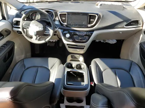 2C4RC1L72PR562706 2023 CHRYSLER PACIFICA - Image 8
