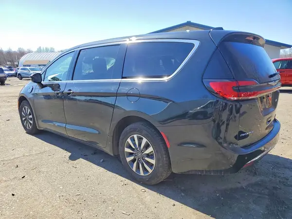 2C4RC1L72PR632222 2023 CHRYSLER PACIFICA - Image 2