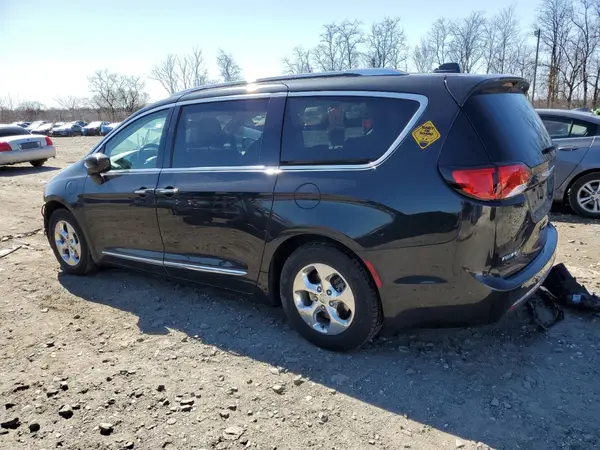 2C4RC1L73JR229938 2018 CHRYSLER PACIFICA - Image 2