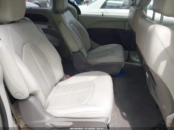2C4RC1L73MR581048 2021 CHRYSLER PACIFICA - Image 8