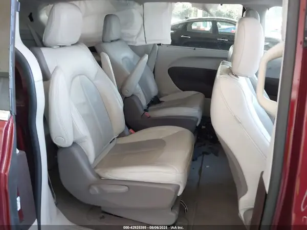 2C4RC1L73MR596729 2021 CHRYSLER PACIFICA - Image 8