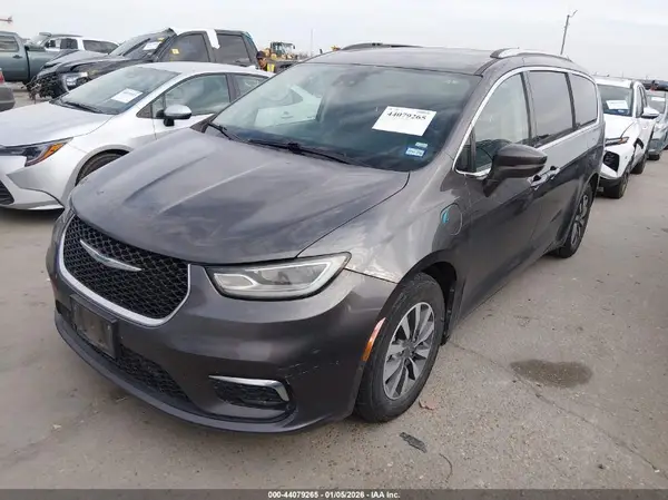 2C4RC1L73MR603209 2021 CHRYSLER PACIFICA - Image 2