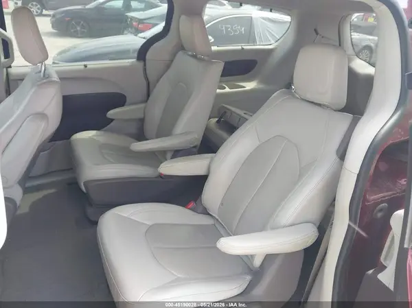 2C4RC1L73MR606191 2021 CHRYSLER PACIFICA - Image 8