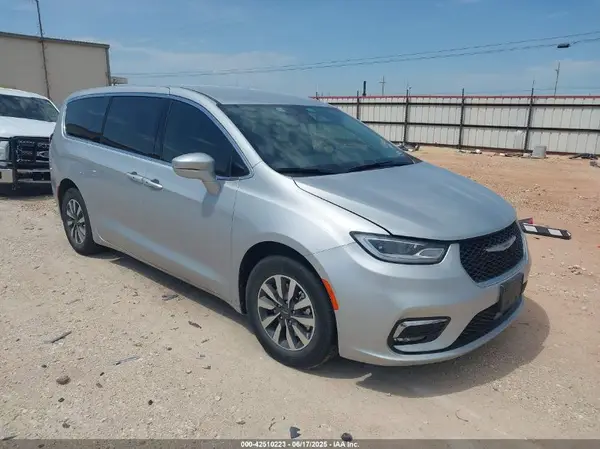 2C4RC1L73NR151294 2022 CHRYSLER PACIFICA - Image 1
