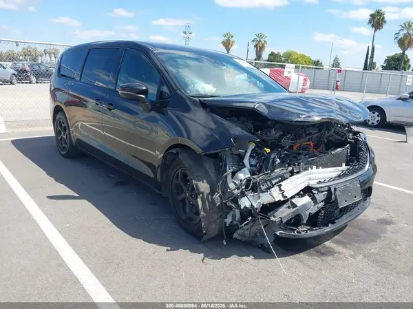 2C4RC1L73PR599652 2023 CHRYSLER PACIFICA - Image 1
