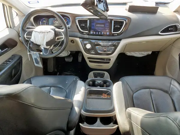 2C4RC1L74HR765372 2017 CHRYSLER PACIFICA - Image 8