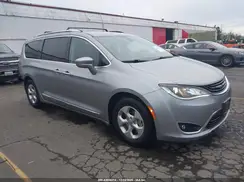 2C4RC1L74JR230113 2018 CHRYSLER PACIFICA