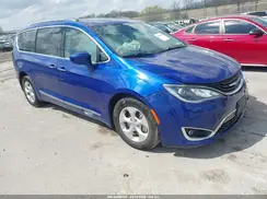 2C4RC1L74KR500085 2019 CHRYSLER PACIFICA