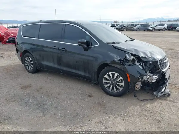 2C4RC1L74NR121415 2022 CHRYSLER PACIFICA - Image 1
