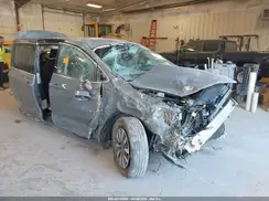 2C4RC1L74NR212569 2022 CHRYSLER PACIFICA