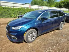 2C4RC1L74NR228318 2022 CHRYSLER PACIFICA