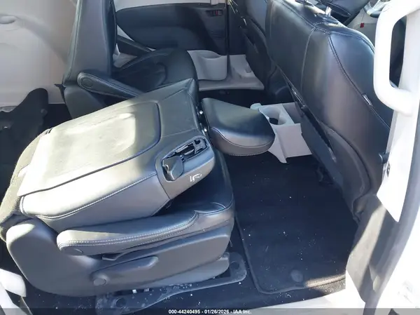 2C4RC1L74PR541517 2023 CHRYSLER PACIFICA - Image 8