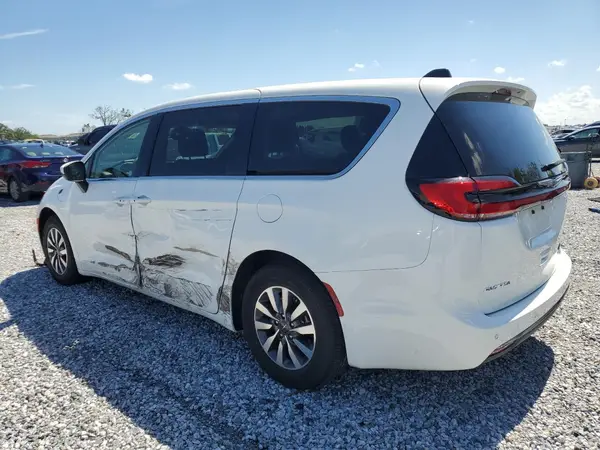 2C4RC1L74PR558768 2023 CHRYSLER PACIFICA - Image 2