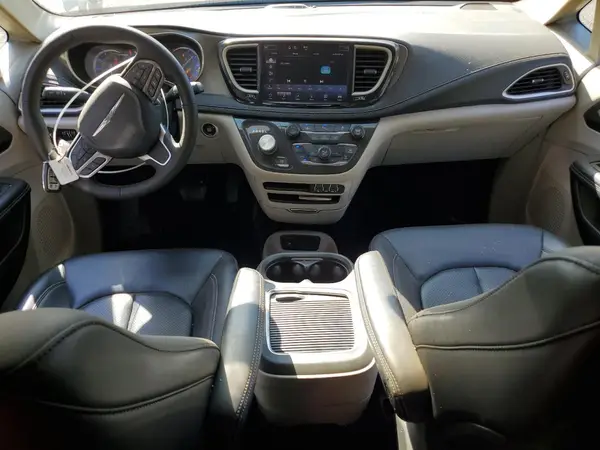 2C4RC1L74PR565266 2023 CHRYSLER PACIFICA - Image 8