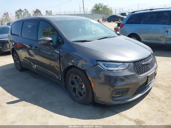 2C4RC1L74PR565607 2023 CHRYSLER PACIFICA - Image 1
