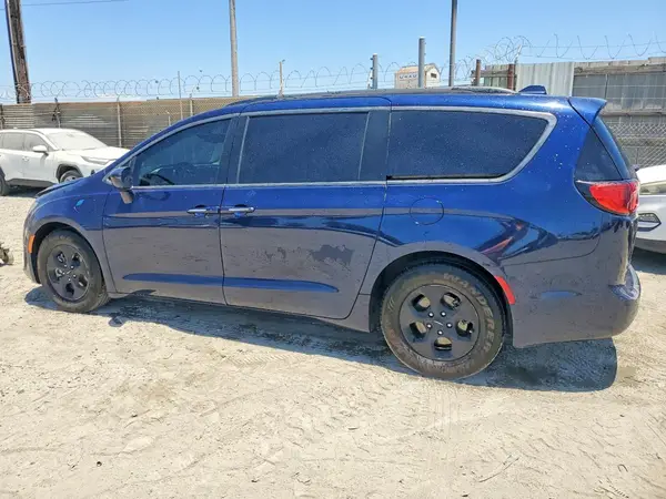 2C4RC1L75HR765106 2017 CHRYSLER PACIFICA - Image 2