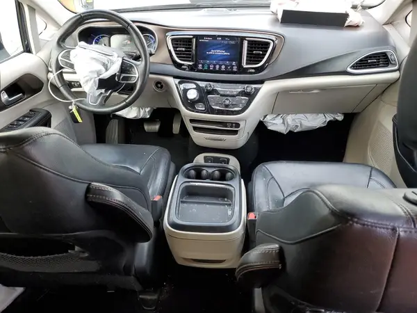 2C4RC1L75JR248216 2018 CHRYSLER PACIFICA - Image 8