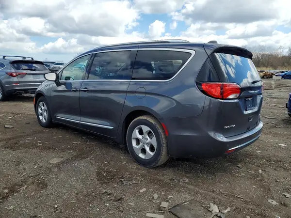 2C4RC1L75JR364984 2018 CHRYSLER PACIFICA - Image 2