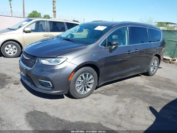 2C4RC1L75MR577082 2021 CHRYSLER PACIFICA - Image 2