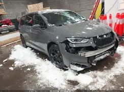 2C4RC1L75NR127370 2022 CHRYSLER PACIFICA