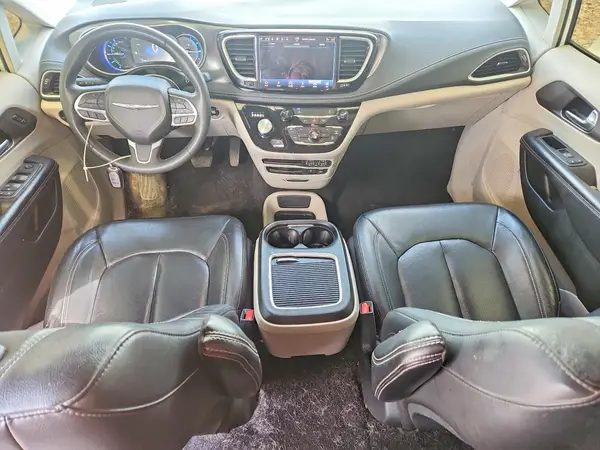 2C4RC1L75NR173832 2022 CHRYSLER PACIFICA - Image 8