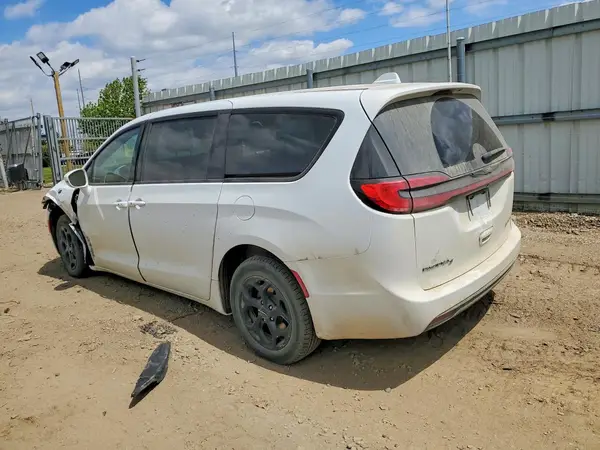 2C4RC1L75NR216212 2022 CHRYSLER PACIFICA - Image 2