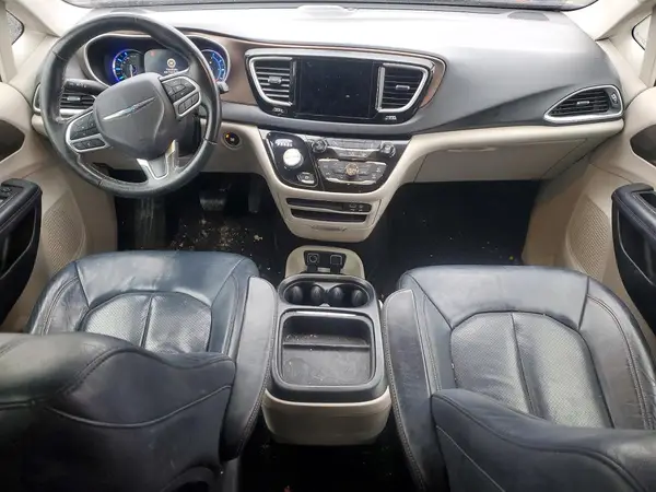 2C4RC1L76JR145130 2018 CHRYSLER PACIFICA - Image 8