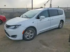 2C4RC1L76JR213782 2018 CHRYSLER PACIFICA