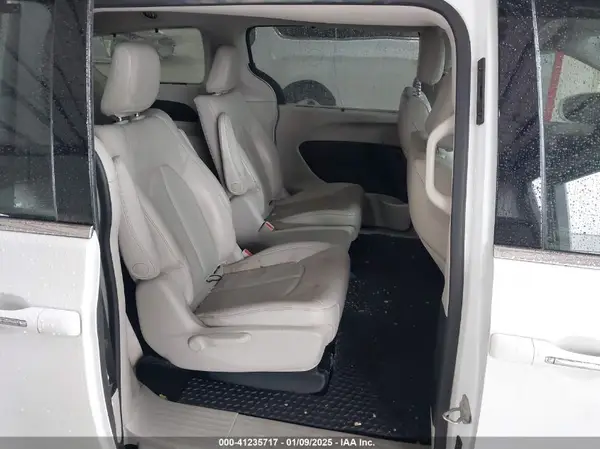 2C4RC1L76JR364962 2018 CHRYSLER PACIFICA - Image 8