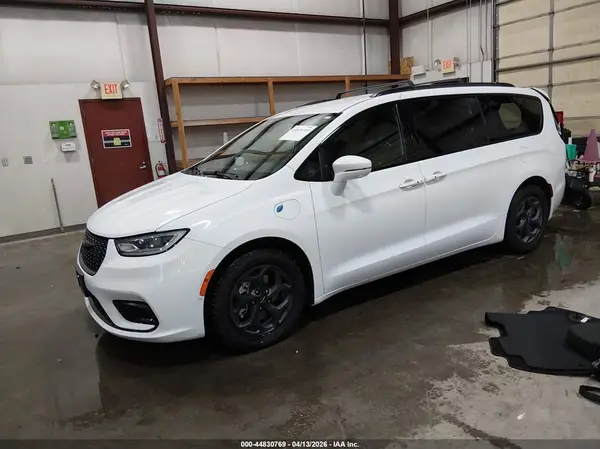 2C4RC1L76MR519207 2021 CHRYSLER PACIFICA - Image 2
