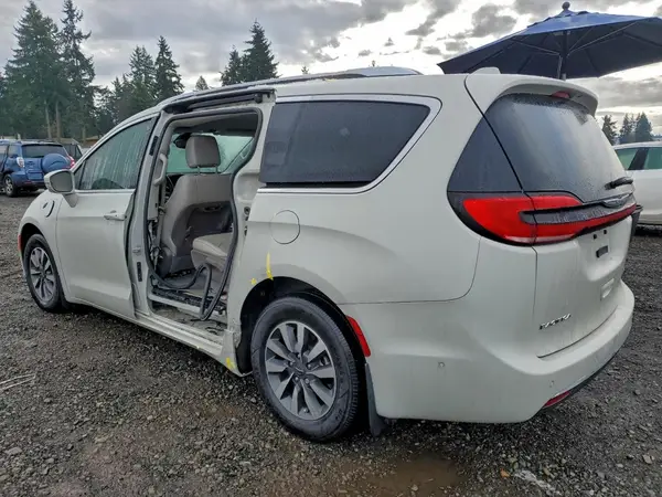 2C4RC1L76MR521894 2021 CHRYSLER PACIFICA - Image 2