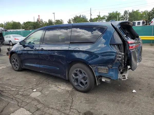 2C4RC1L76NR121268 2022 CHRYSLER PACIFICA - Image 2