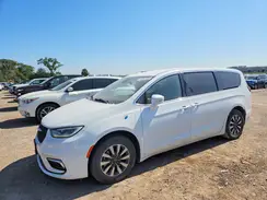 2C4RC1L76NR129726 2022 CHRYSLER PACIFICA
