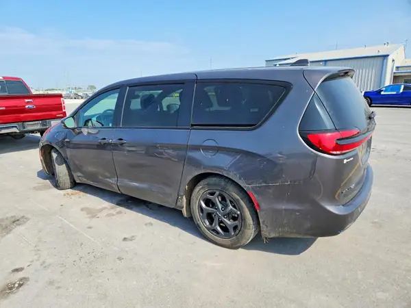 2C4RC1L76NR134747 2022 CHRYSLER PACIFICA - Image 2