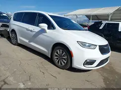 2C4RC1L76NR205543 2022 CHRYSLER PACIFICA